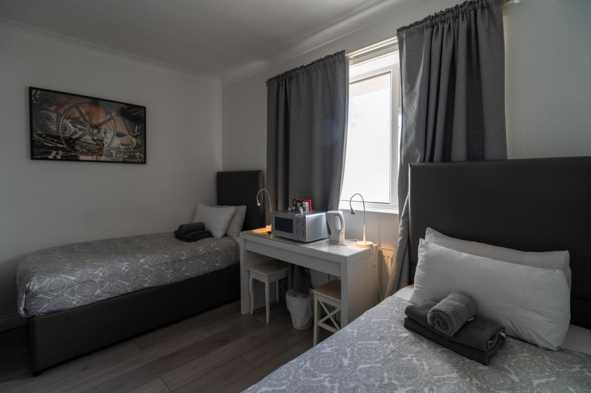 Abbey Point Hotel Γουέμπλεϊ Εξωτερικό φωτογραφία