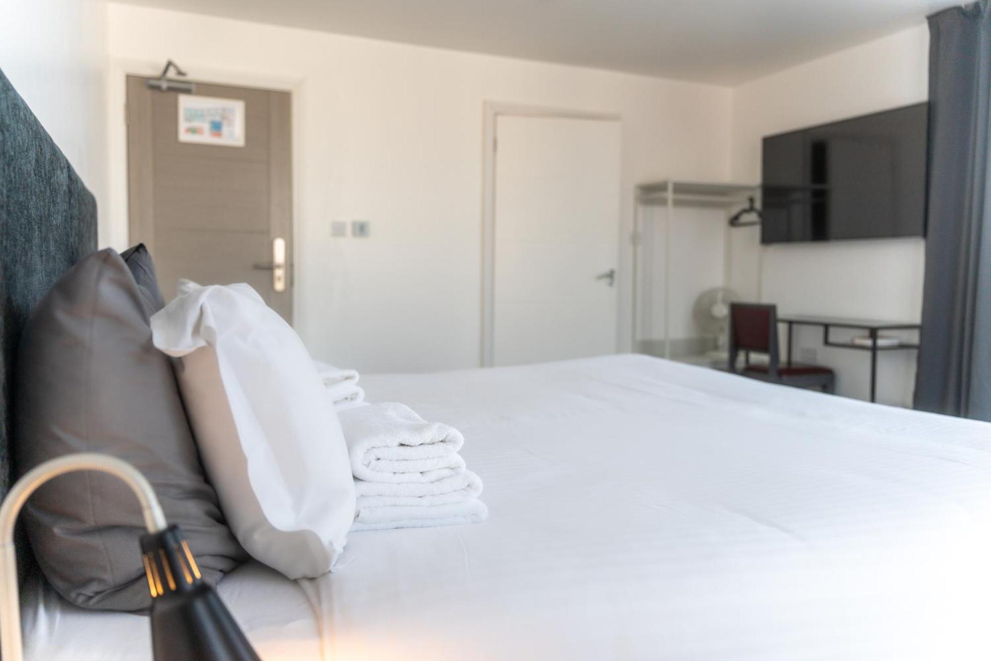 Abbey Point Hotel Γουέμπλεϊ Εξωτερικό φωτογραφία
