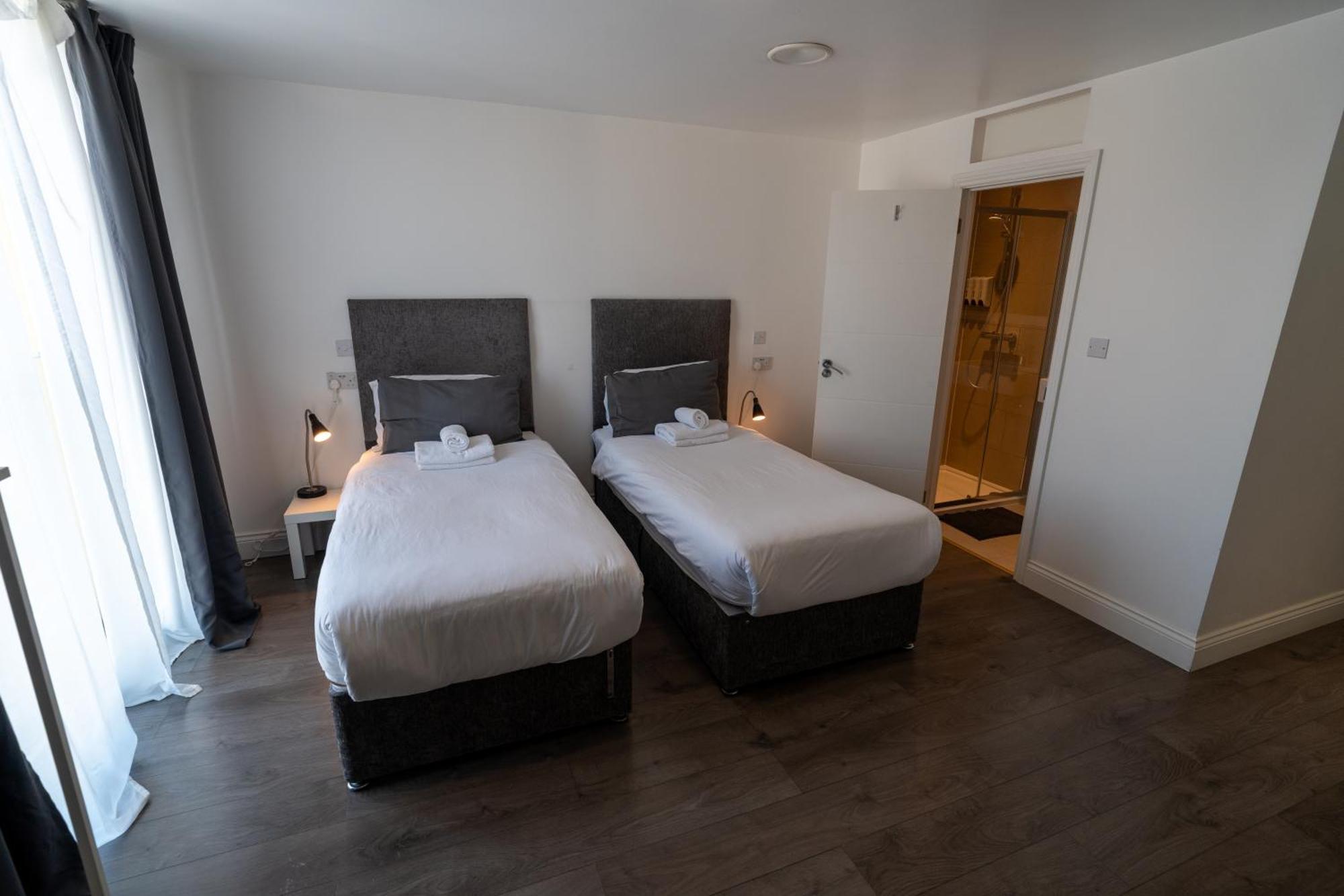 Abbey Point Hotel Γουέμπλεϊ Εξωτερικό φωτογραφία